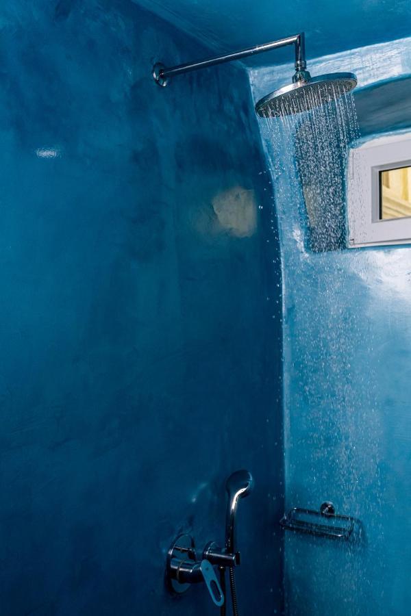 Alma Libre Suites Fira  Zewnętrze zdjęcie