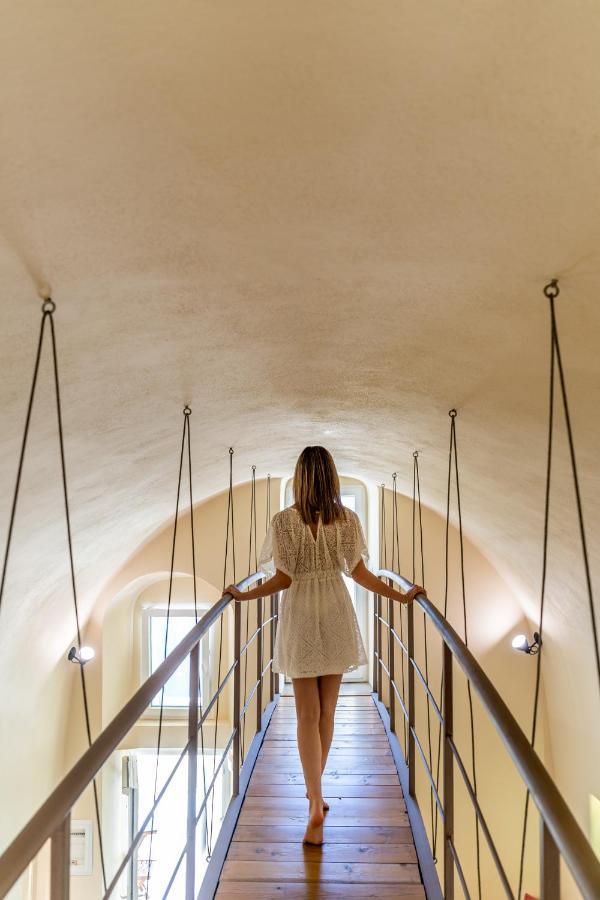Alma Libre Suites Fira  Zewnętrze zdjęcie