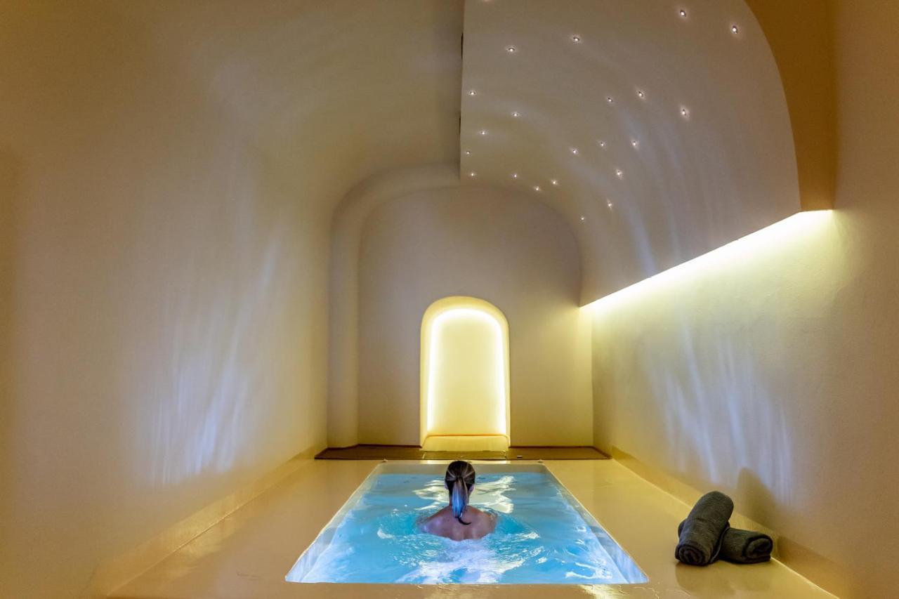 Alma Libre Suites Fira  Zewnętrze zdjęcie