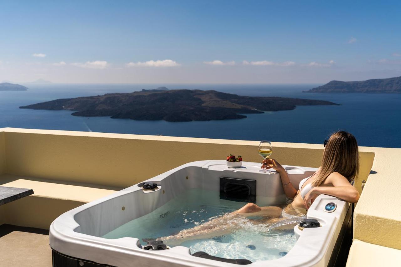 Alma Libre Suites Fira  Zewnętrze zdjęcie