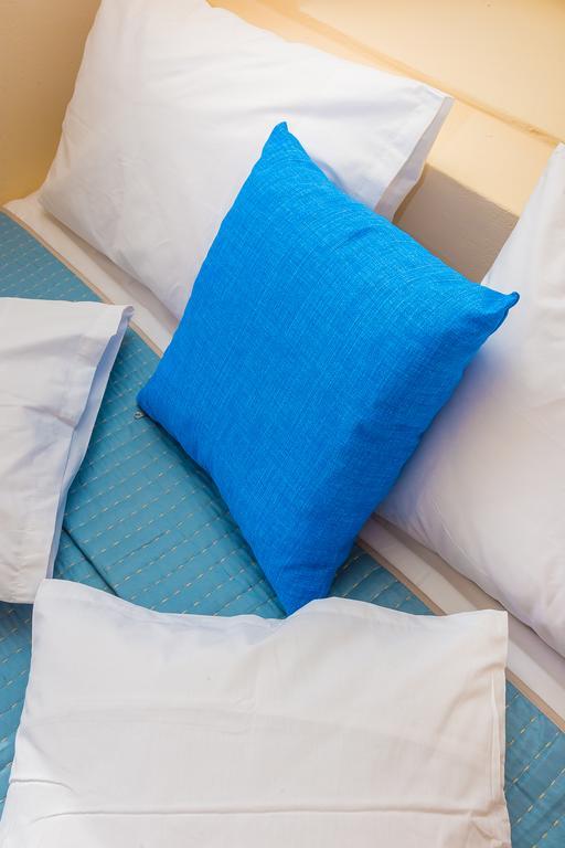 Alma Libre Suites Fira  Zewnętrze zdjęcie