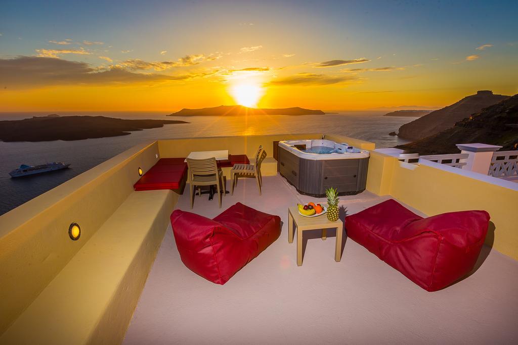 Alma Libre Suites Fira  Zewnętrze zdjęcie